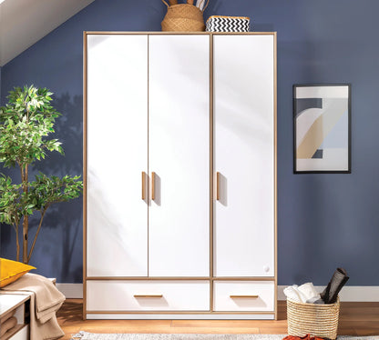 Трикрилен гардероб Modera New